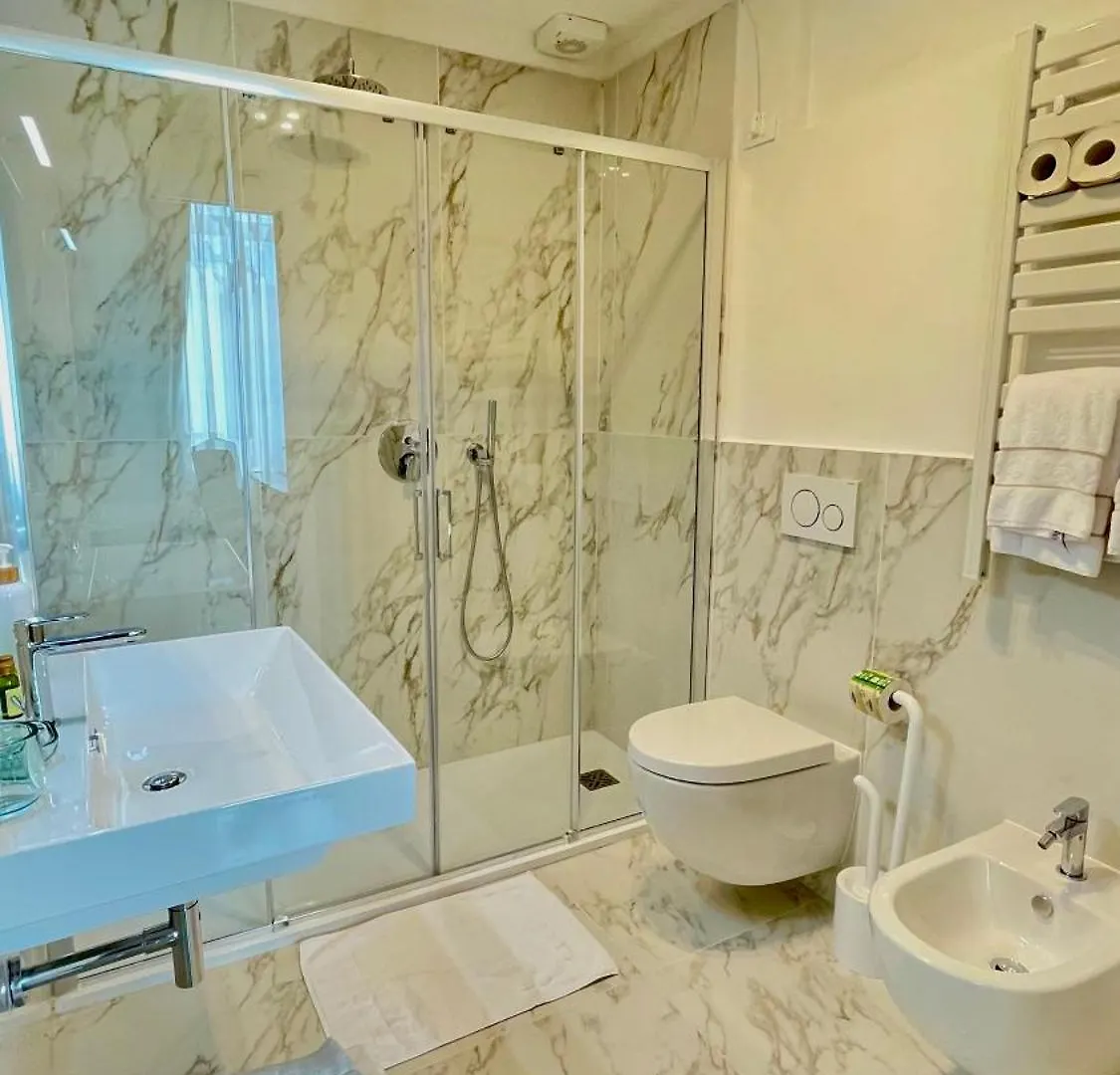 Console Palais Hotel Venice 0*,